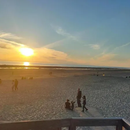 Holiday Home Near Sea In Quend-Plage-Les-Pins, Cleaning Included Appartement *