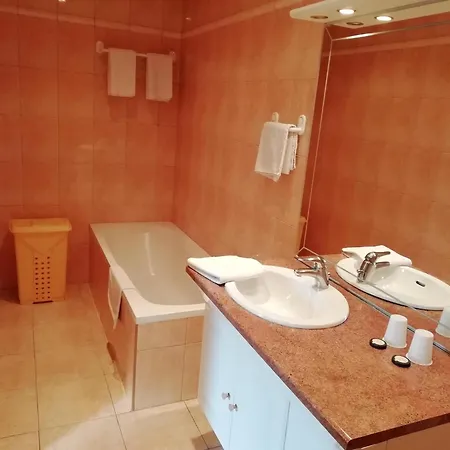 Holiday Home Near Sea In Quend-Plage-Les-Pins, Cleaning Included * Quend-Plage-les-Pins